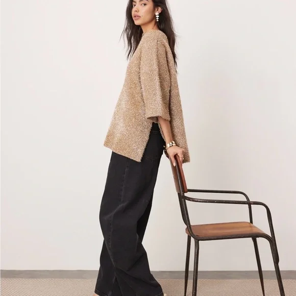 ASOS EDITION Oversized Gold Holiday Top Metallic T-Shirt - Picture 3 of 7